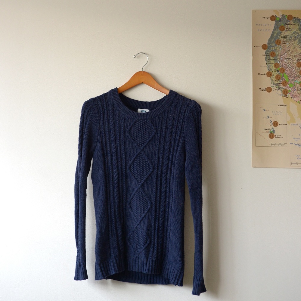 Old Navy Blue Knit Sweater